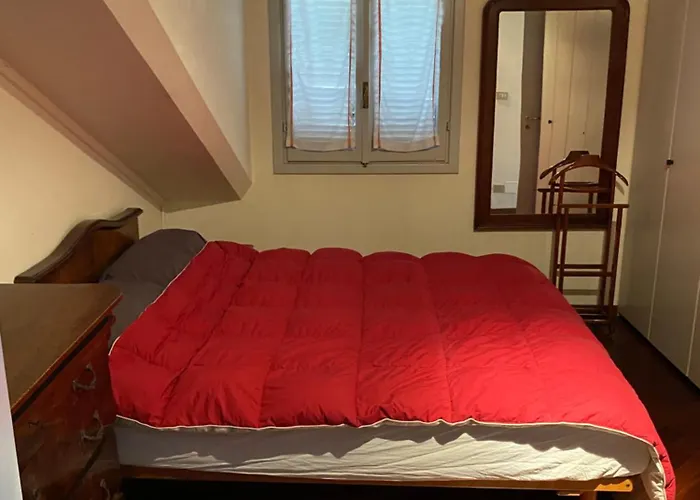 Apartment Mansarda Di Charme Con Terrazza