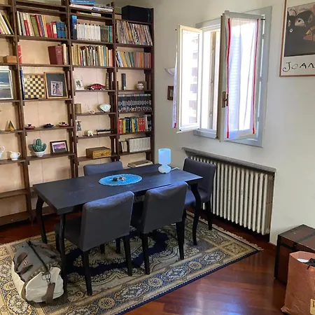 Mansarda Di Charme Con Terrazza Apartmán